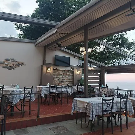 ενοικιαζόμενα 